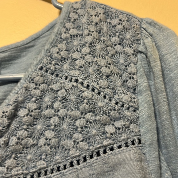 Gloria Vanderbilt Blue Embellished Bib Collar Blouse - Picture 6 of 7